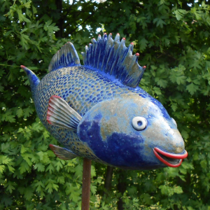 Artists/Images/ResizedExtra/nele schildermans_image_blauwe karper_front_ceramic.jpg